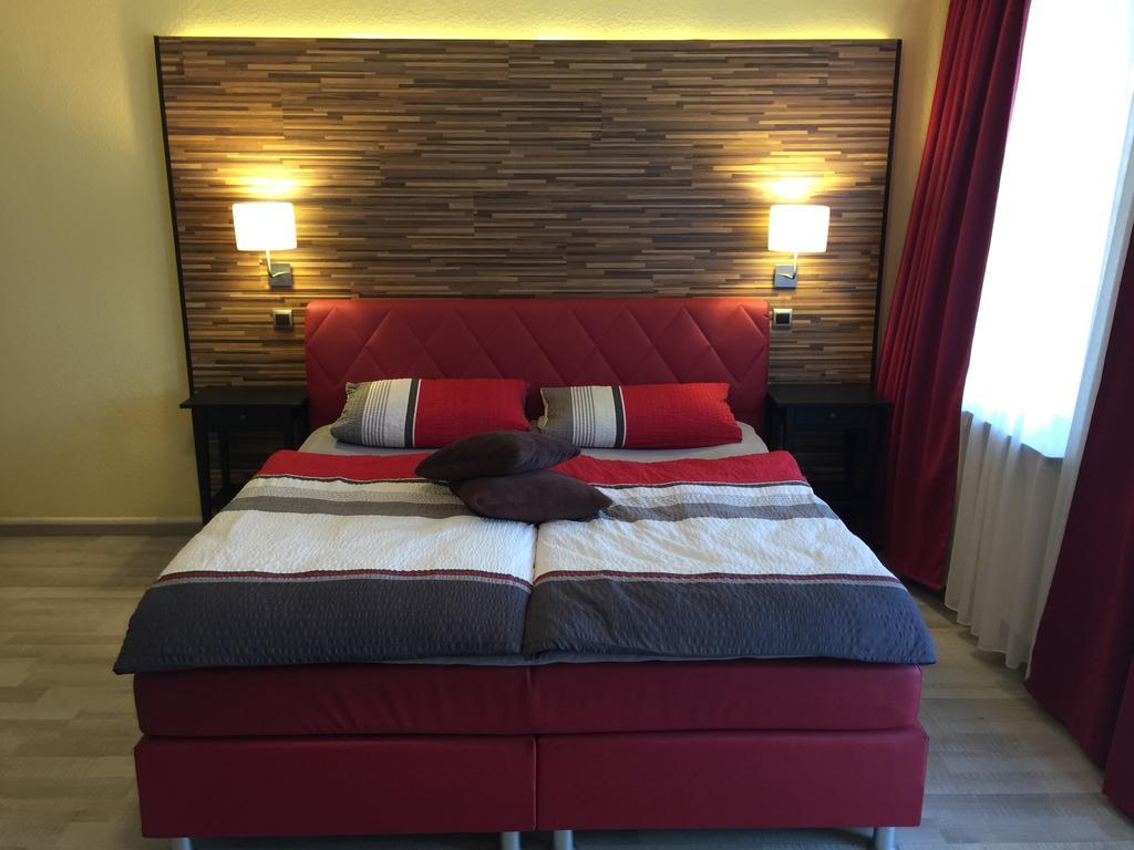 Hotel Rhein Inn Ремаґен Екстер'єр фото