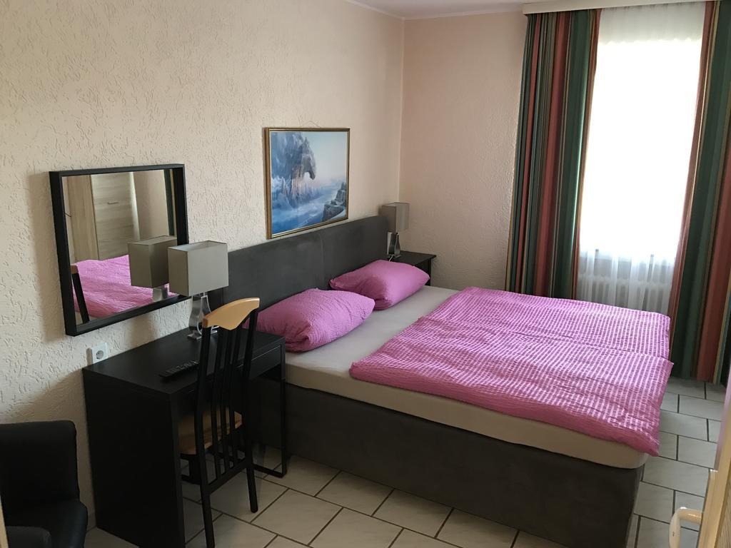 Hotel Rhein Inn Ремаґен Екстер'єр фото